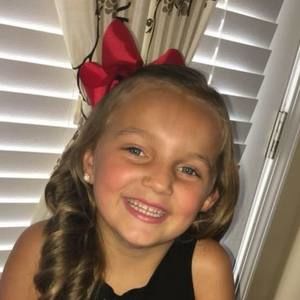 Meet your Posher, Julie